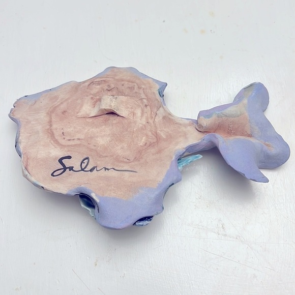 Handcrafted Artisan made Ceramic Pottery Fish with Shells signed Salamon - Picture 6 of 10